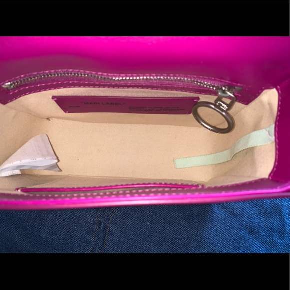 Off White Fushia Shoulder Bag w/ Shoulder Strap - Picture 9 of 12